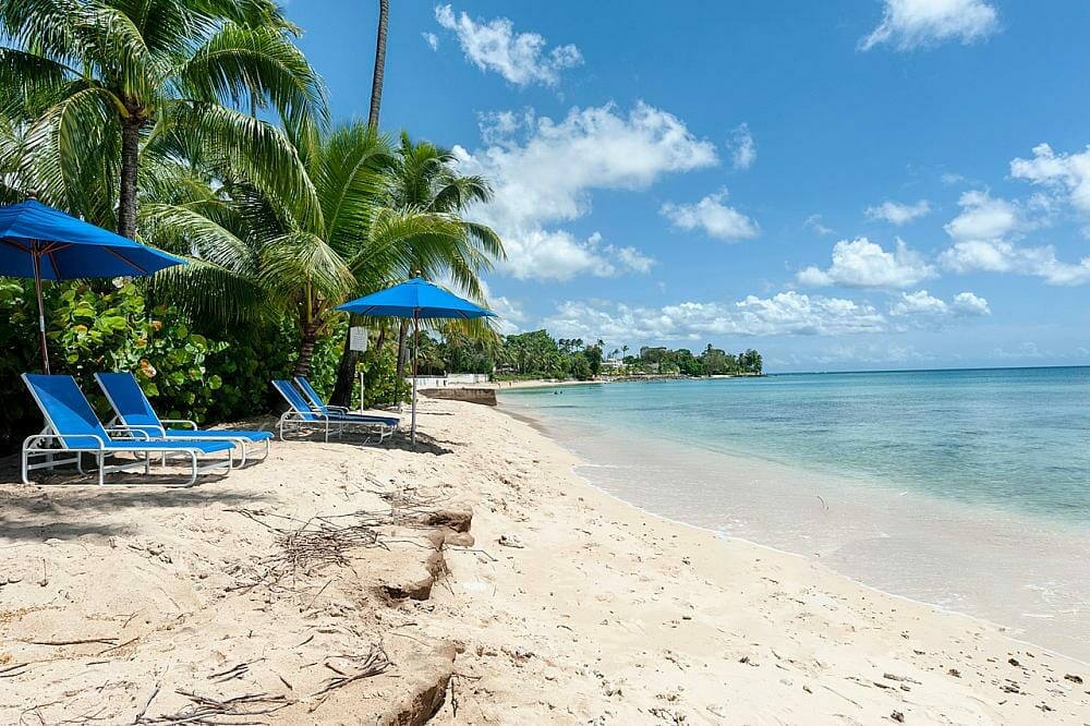 Beachfront Schooner Bay 306 Penthouse » Barbados Real Estate